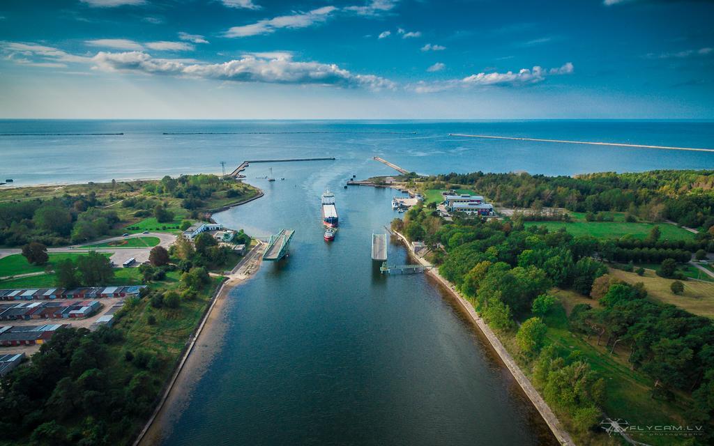 Hostel Brize Liepāja Buitenkant foto