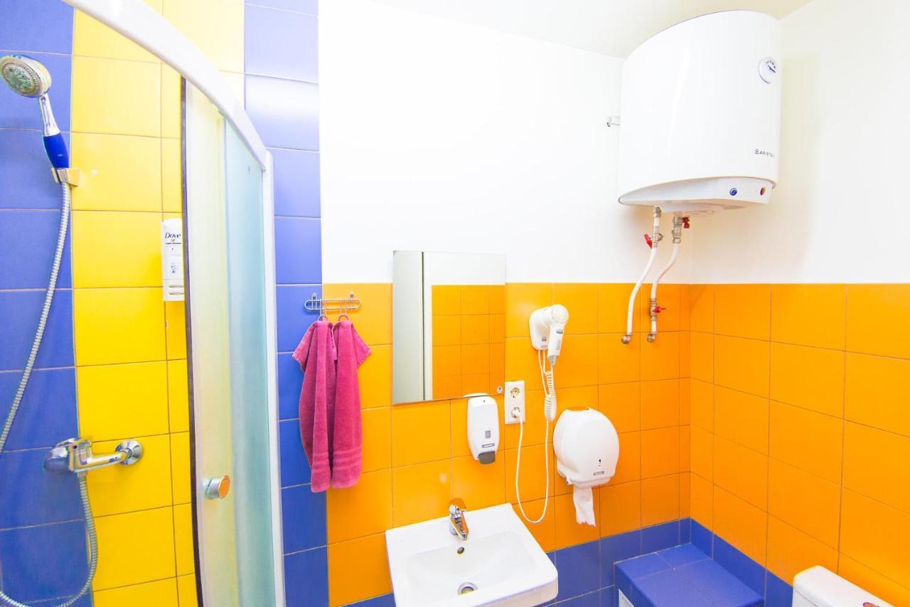Hostel Brize Liepāja Buitenkant foto